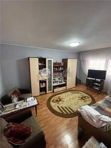 Apartament 3 camere, 72mp, 2 bai, Dacia