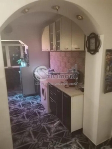 Apartament de 3 camere, zona Cug