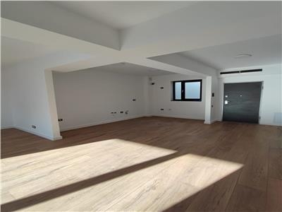 Comision 0 %, Apartament 4 camere , SC 370 mp , Pipera