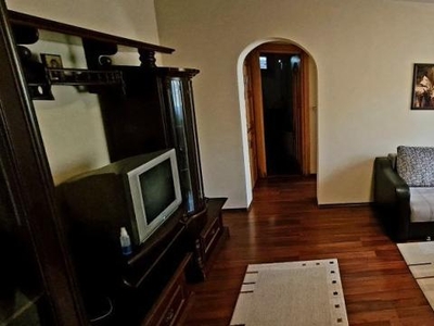 Inchiriere Apartament Podu Ros 3 Camere