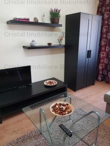 Inchiriez apartament 2 camere zona Piata Muncii