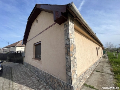 Sacalaz,Casa individuala in Vatra Veche,Teren 1170 mp,Fs 75 m,Terasa Spatioasa