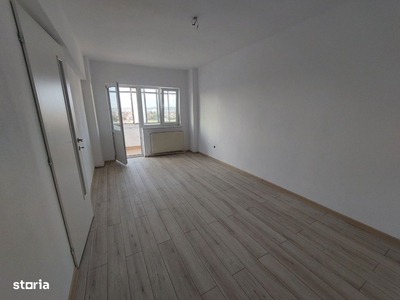 Apartament 2 camere Decomandat + Balcon 9 mp, Pivnita - Siretului etj4