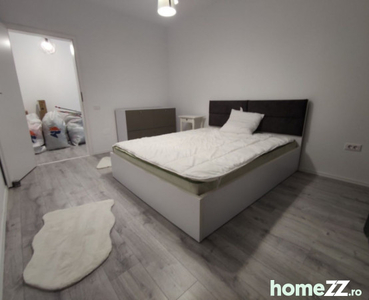 Apartament 3 camere - CURTE 130 MP - zona DOBROIESTI