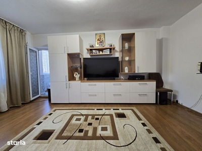 Apartament 3 camere, decomandat zona Piata Mihai Viteazu