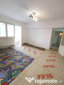 Apartament 3 camere in Bacau Str. Mioritei