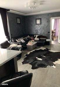 Apartament decomandat 4 camere 104 utili pivnita Vasile Aaron Sibiu