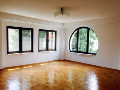 APARTAMENT 4 CAMERE