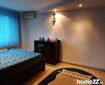 Apartament 4 camere - DECOMANDAT - zona DRUMUL TABEREI