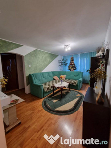 Apartament 4 Camere, Zona Aparatorii Patriei