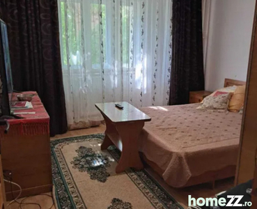 Apartament cu 3 camere decomandate etaj1 -Zona Obcini