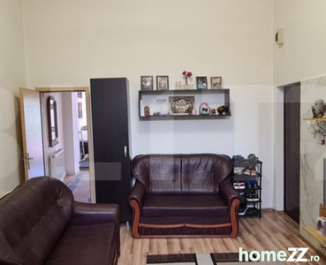 Apartament cu 3 camere in zona centrala cu 105 mp