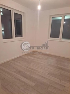 Apartament de 3 camere Bucium, etaj 1