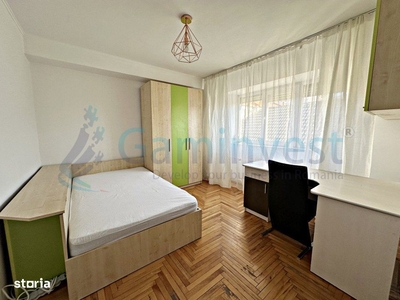 Gaminvest-Apartament cu 4 camere de vanzare,Nufarul,Oradea V2392G