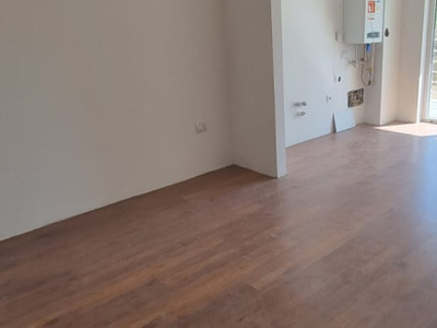 3 camere, , mp , de vanzare apartament in zona Visani, Selena Market