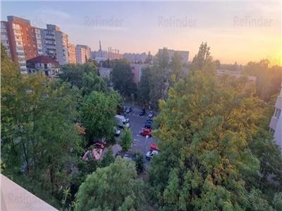 Apartament 2 camere, Titan, str Postavarul, langa parc, bl reabilitat, etaj 5/10, circular, amenajat, mobilat