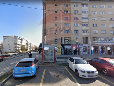 Spatiu comercial 21 mp inchiriere in Bloc de apartamente, Bacau, Central