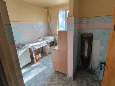 Apartament 2 camere Drumul Taberei, str. Brasov Particular! Vand apartament