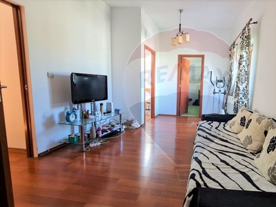 Apartament 2 camere vanzare in bloc de apartamente Bacau, Republicii