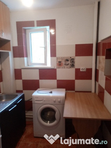 Apartament 2 cam.SD, mobilat/utilat,Podu Ros-Intersectie Tesatura