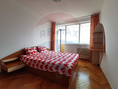 Apartament 3 camere vanzare in bloc de apartamente Cluj-Napoca, Grigorescu