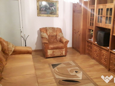 APARTAMENT 3 CAMERE/ ZONA B-dul BUCURESTI/PLOIESTI /PLOIESTI