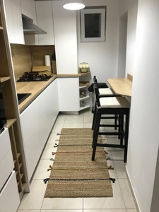 Apartament 3 camere(mobilat-utilat), situat in zona Astra