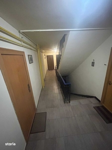 Penthouse 5 camere cu terasa de 92mp