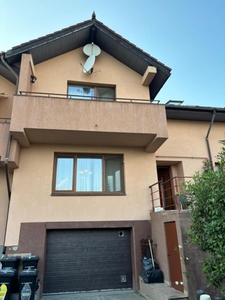 Casa cu 4 Camere,162mp in zona Dambul Rotund