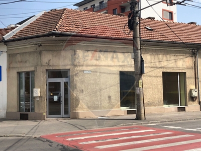 Spatiu comercial 130.6 mp vanzare in Stradal, Cluj-Napoca, Semicentral