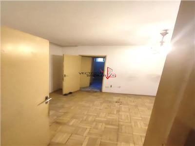 Apartament 2 camere , bl.caramida, 50mp, liber, Basarabia Diham