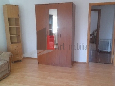 Apartament 2 camere Decebal, adiacent, apartament 2 camere