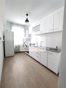 Apartament 2 camere decomandat, parcare! Zona Florilor!