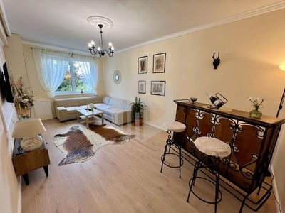 Apartament 2 camere decomandat Selimbar/ Etaj 1. Vedere superba, LUX