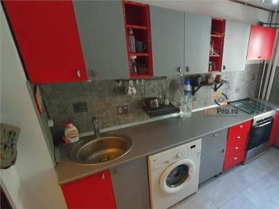 Apartament 2 camere Etaj 1 Zona Girocului