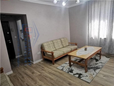 Apartament 2 camere, Etaj Intermediar, Centru, 2c7210