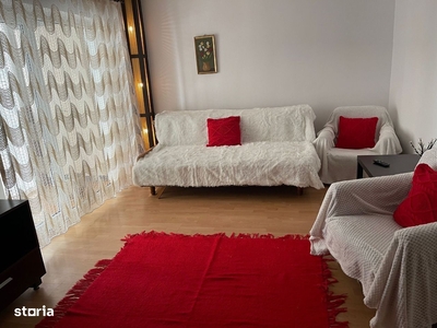 Apartament cu 3 camere, decomandat, zona Hotel Royal Gheorgheni