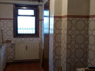 Apartament 3 camere Iancului, Metrou, Agentia Confort Casa va propune vanza