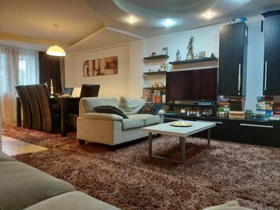 Apartament 4 camere ultracentral