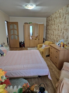 Apartament 4 Camere Zona Imparat Traian / Dorian 3 , Etaj 3 .