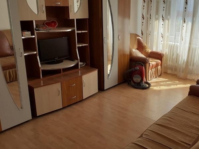 Apartament cu 2 camere de inchiriat in Curtea de Arges.