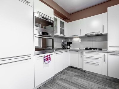 Apartament cu 2 camere LUX la ARED Uta