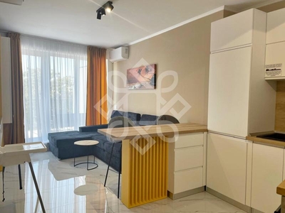 Apartament lux cu 2 camere de inchiriat, ultracentral Oradea