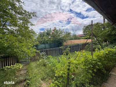 Casa batraneasca cu 4 camere in Bibiresti - Bacau de vânzare