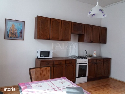 Oferim spre vanzare apartament cu 3 camere in Gheorgheni.