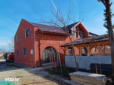 Teren intravilan 5000 mp-ideal cabane, pensiune-Piatra Fantanele