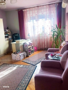 Apartament cu 3 camere, 2 bai, 74 mp in Manastur !