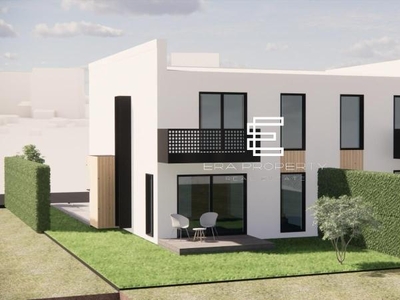 Casa tip duplex LA CHEIE, teren 220 mp, Talmaciu