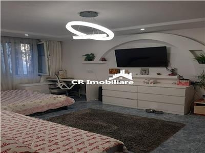 De vanzare Apartament 3 camere Trapezului