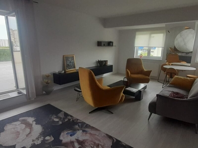 Inchiriere apartament 3 camere Drumul Taberei, Valea Doftanei